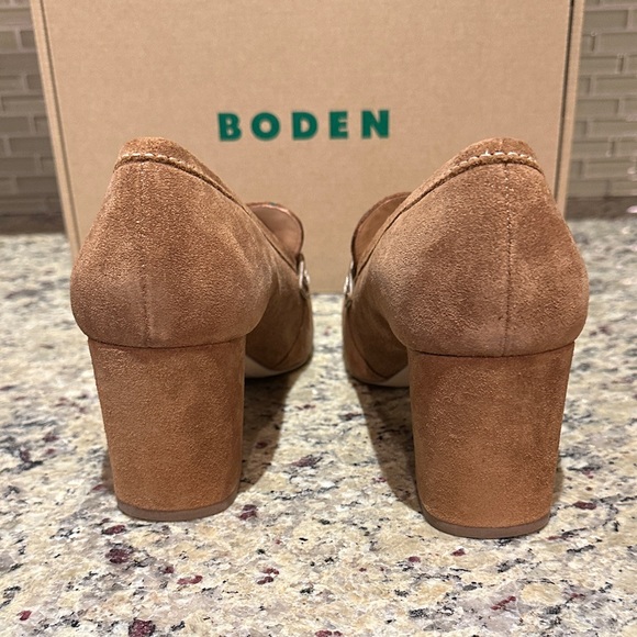 Boden Sol Block Heeled Penny Loafers - Picture 9 of 16